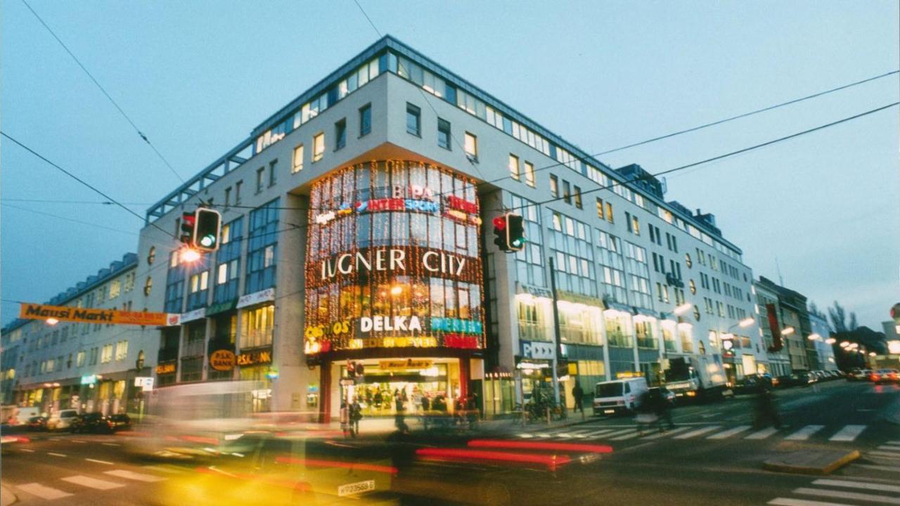 Shopping Center 8 Apartment Vienna